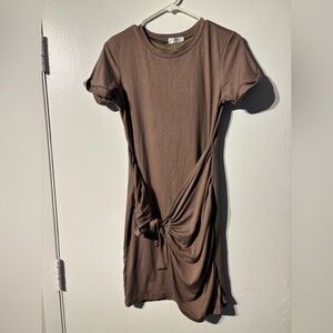 Sherosa Brown Knot Front Bodycon Dress Short Sleeve Size S NWT
(687)